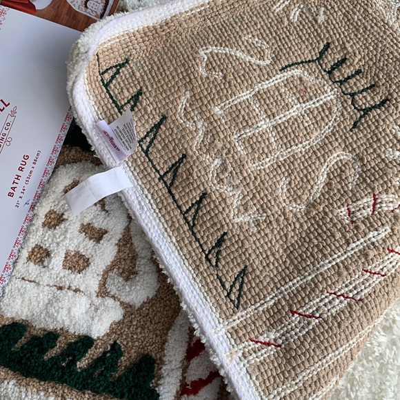 Gingerbread House Bath Rug Bath Mat NWT - Picture 8 of 10